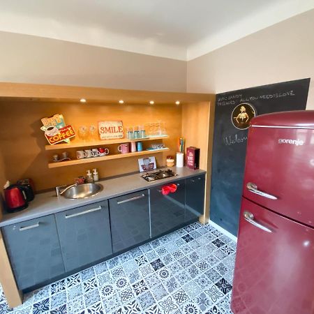 Trnavske Myto Apartman - Nove Mesto Bratislava Buitenkant foto